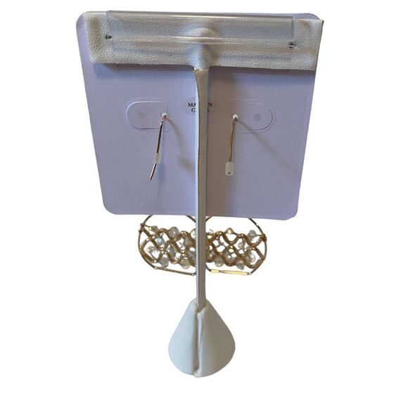 Solid Brass & Faceted Iridescent Beaded Pineapple Dangle Earrings. - Picture 4 of 5